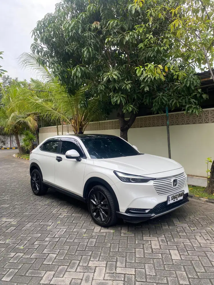 HONDA HRV SPECIAL EDITION SENSING 2023 KM 20RBAN!!