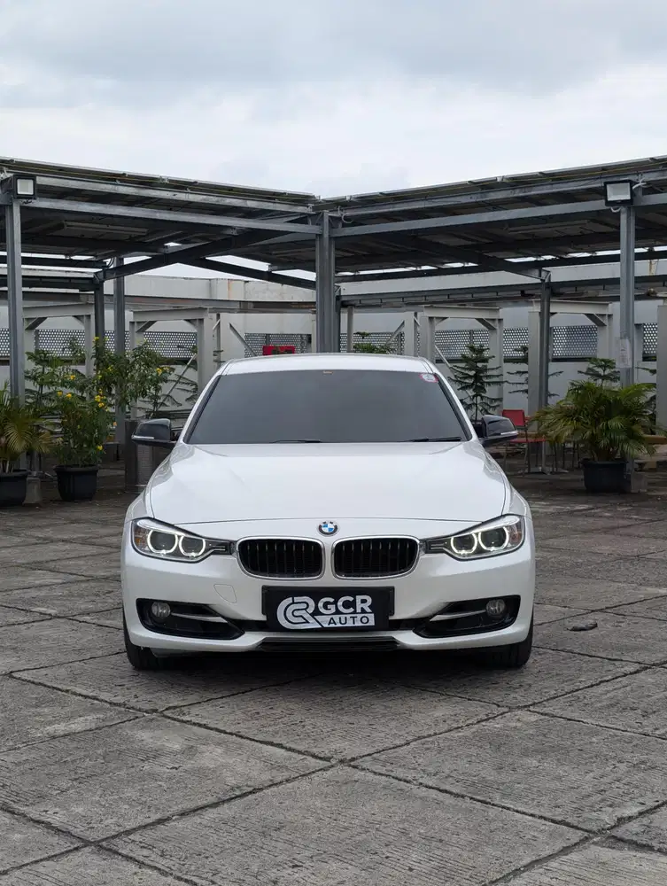 KM 60 RIBUAN RECORD! BMW 320i SPORT F30 MATIC NIK 2015/2016