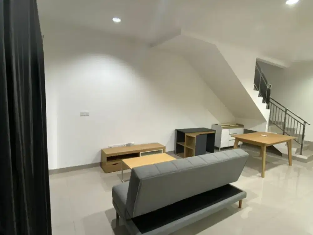 jual cepat BU rumah milenial PIKM 2 extension uk 8x12,5m furnished