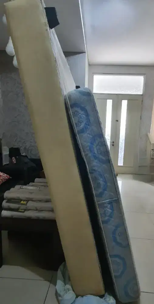 Dijual Dipan dan springbed uk. 160x200