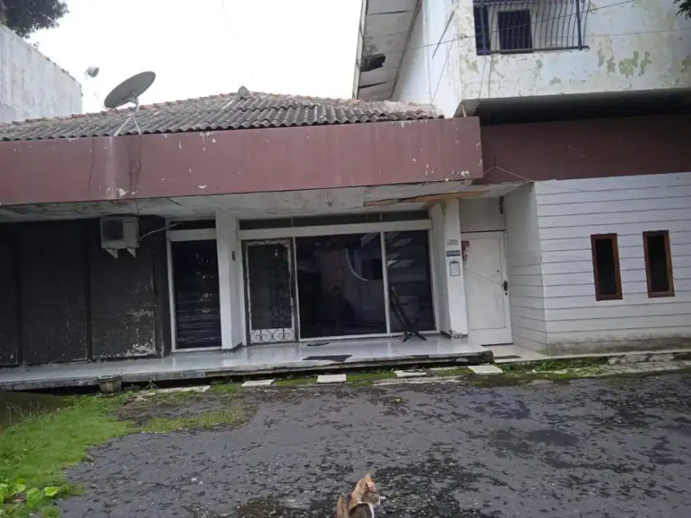 Jual Rugi: Rumah super luas di Gajahmungkur