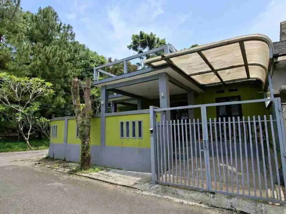 Dijual Rumah Hoek Hadap Timur di Cibubur City