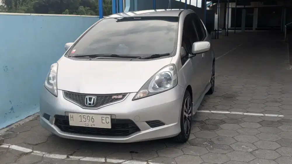 JAZZ RS MANUAL 2008 ISTIMEWA