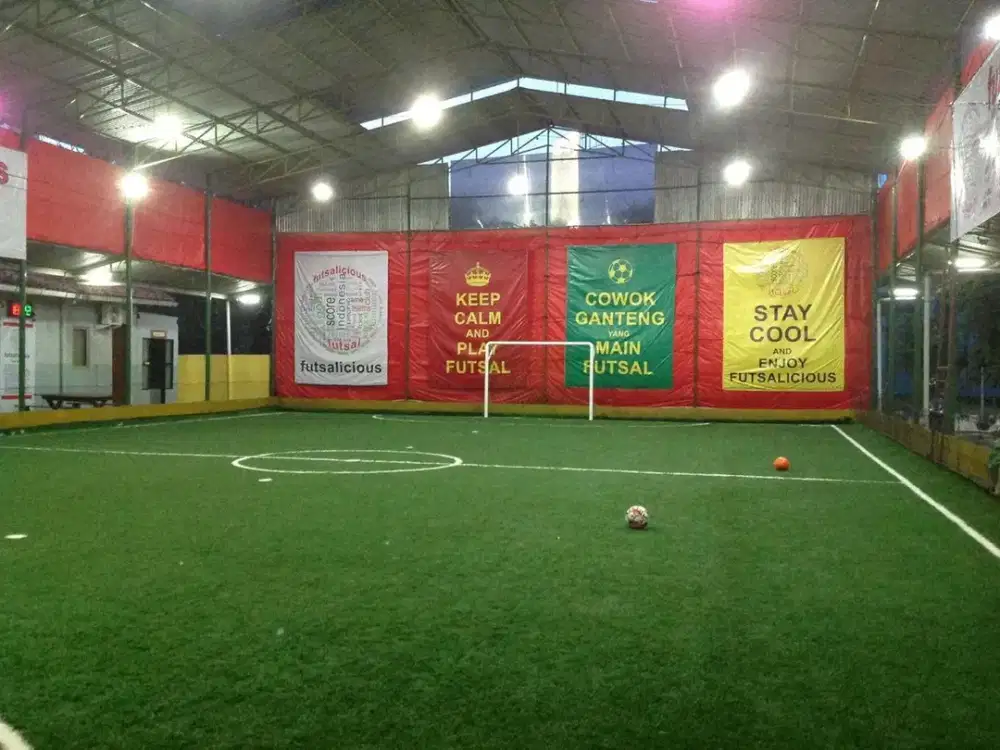 Dijual Lapangan Futsal di Kebon Jeruk Jakarta Barat