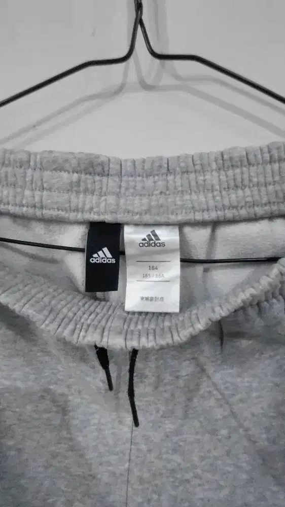 Celana training adidas