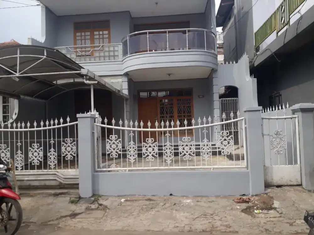 JARANG ADA*DISEWAKAN RUMAH DI DAERAH DAGO KOTA BANDUNG