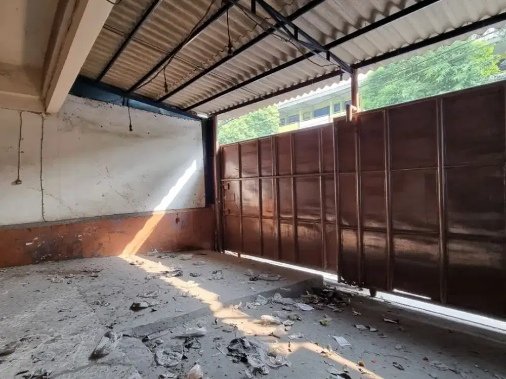 Ruko semi gedung luas 342m, Teluk Gong , murah