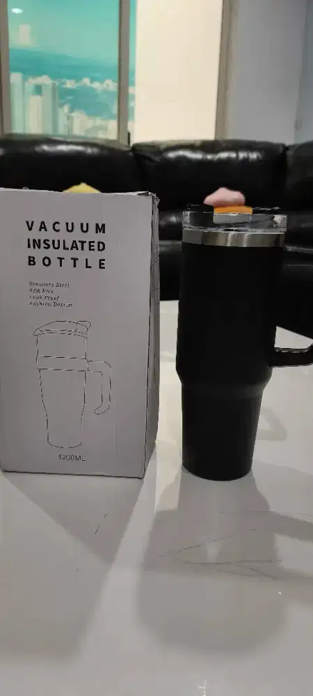 Tumbler jumbo kapasitas 1200 ml warna hitam