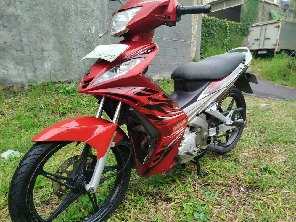 Yamaha Jupiter MX 2009 mulus Lengkap
