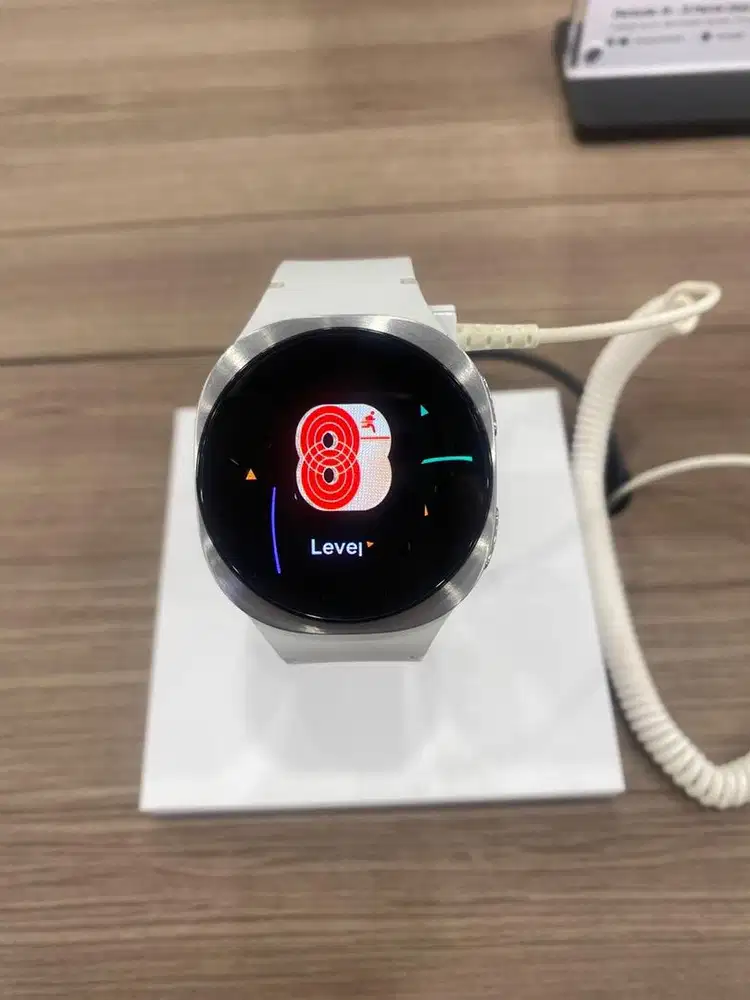 SAMSUNG Galaxy Watch8 40mm