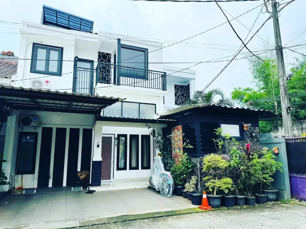 DiJual rumah rapi full furnish siap huni di Harjamukti