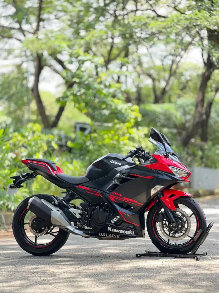 KAWASAKI NEW NINJA 250 FI ABS SE 2018 MERAH KM 12K PAJAK ON SUPERB