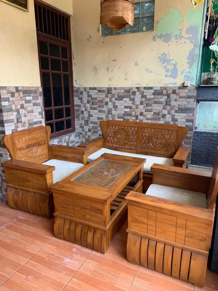 Kursi dan Meja Jati ruang tamu