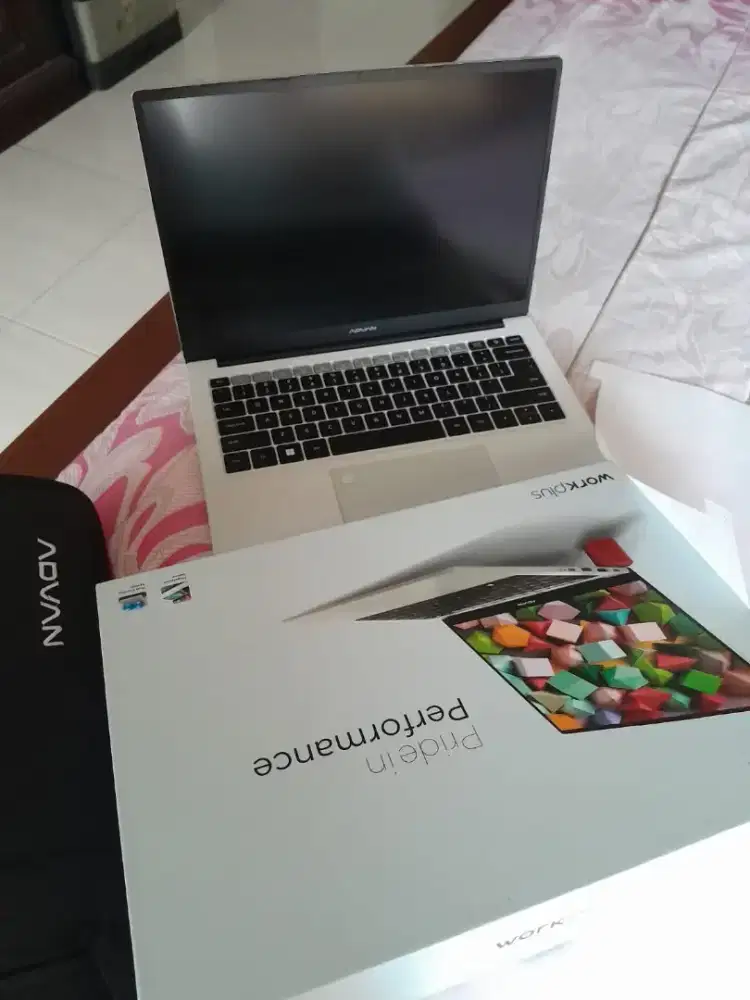Dijual Laptop Advand Ryzen 7 7735HS masih baru, belum pernah dipakai