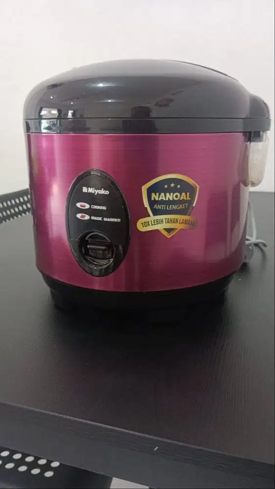 Rice Cooker Miyako 1.8L Nanoal Mulus Like New – Jarang Pakai