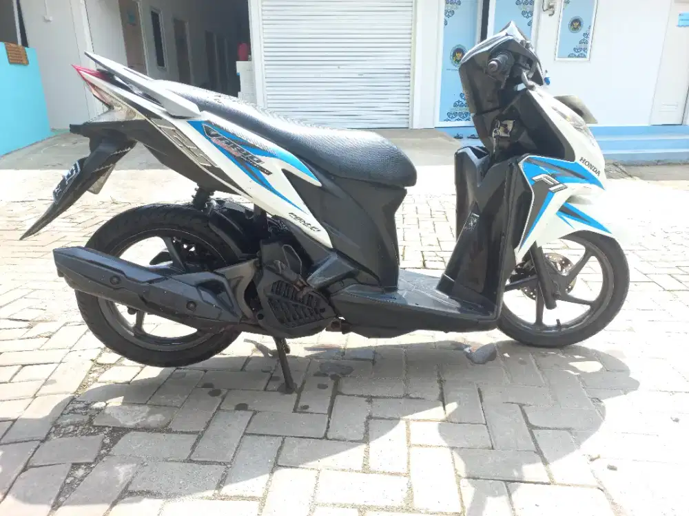 Vario 2014 Putih biru