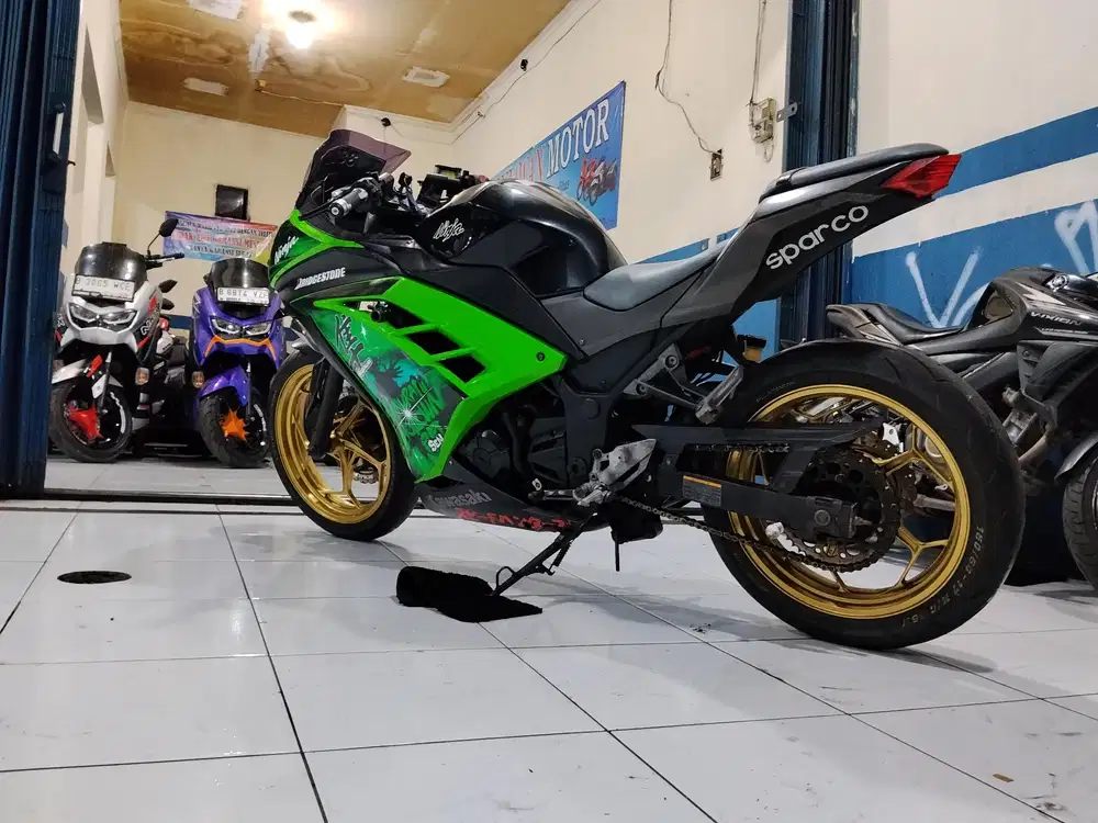[FORSALE] kawasaki ninja 250 fi 2016 super mulus