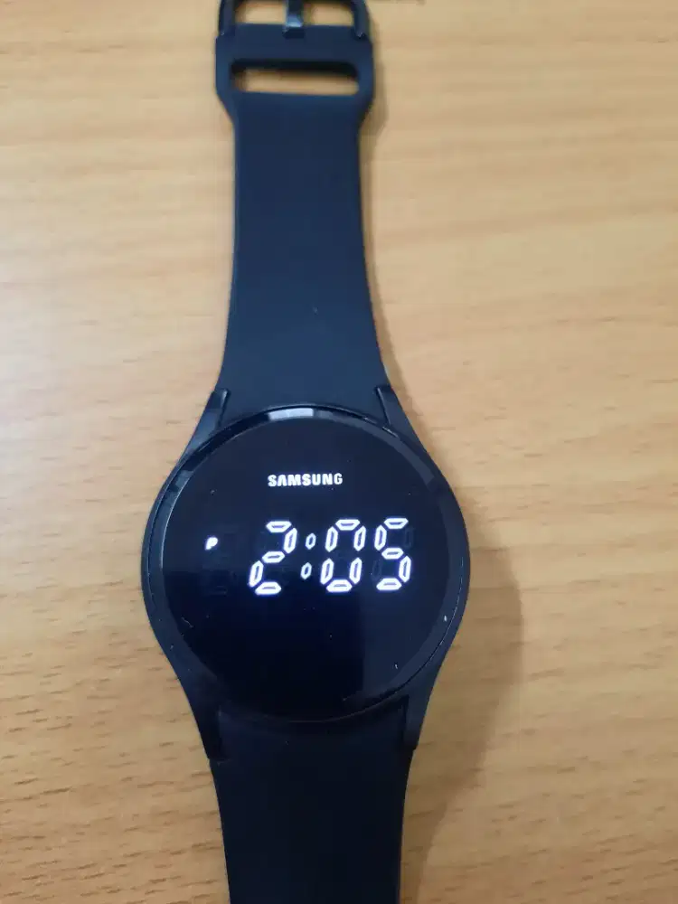 Jam Tangan Digital Samsung