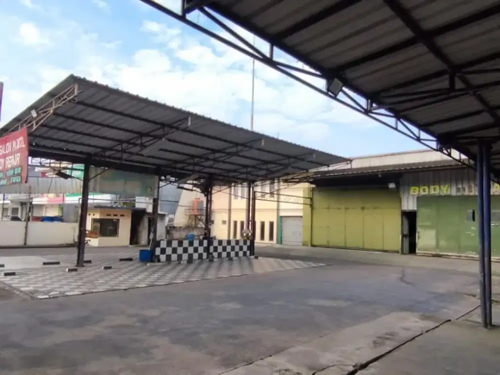 Gudang/Kantor/Tempat Usaha Bandung Timur, Luas ±1,000M² Eks Car Wash
