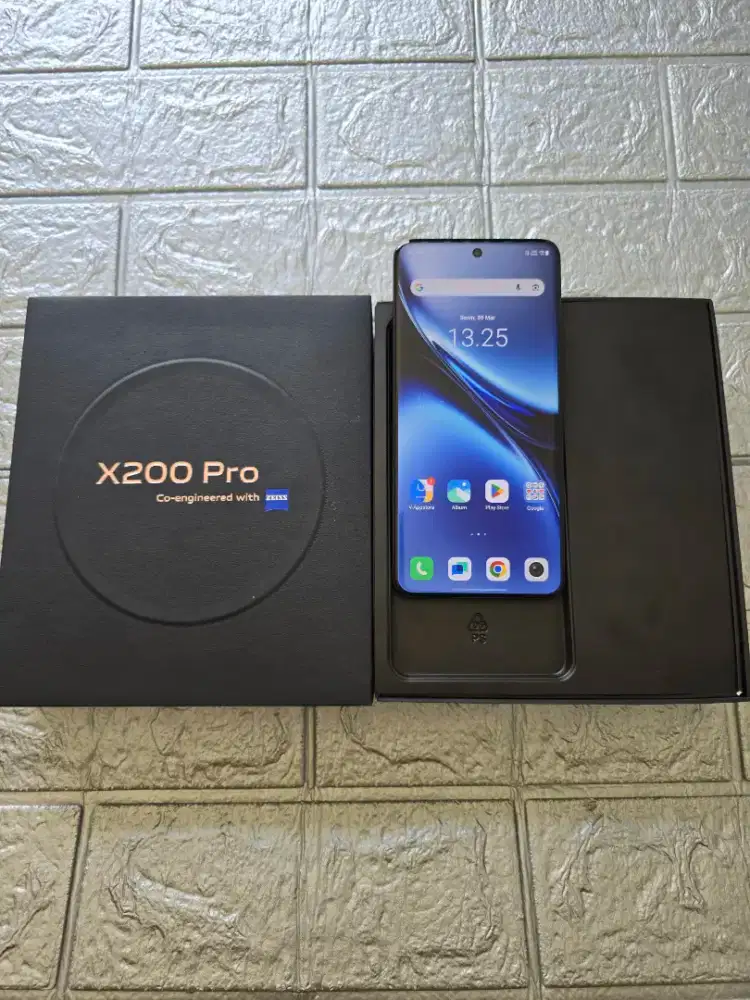 Vivo X200 Pro 5G 16+16/512gb Mulus Normal