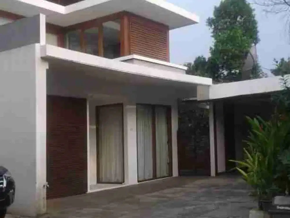 Sewa Rumah Mewah Swimming Pool Strategis Bangka Mampang Jakarta Selatan
