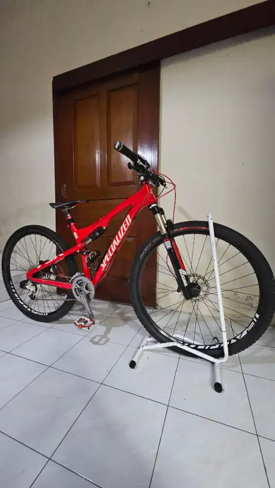 Sepeda MTB Spezialized Epic FSR 29er edisi pindahan