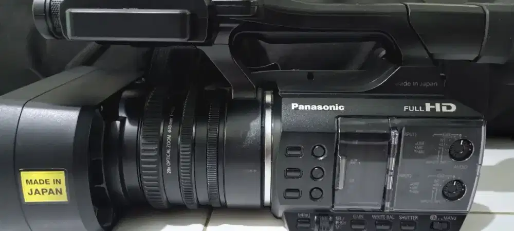 Camera Camcorder panasonic PV 100 PV100