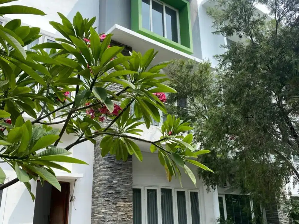 Springhill Residence Golf View Kemayoran 5 Lantai ada Lift Jakarta Utara