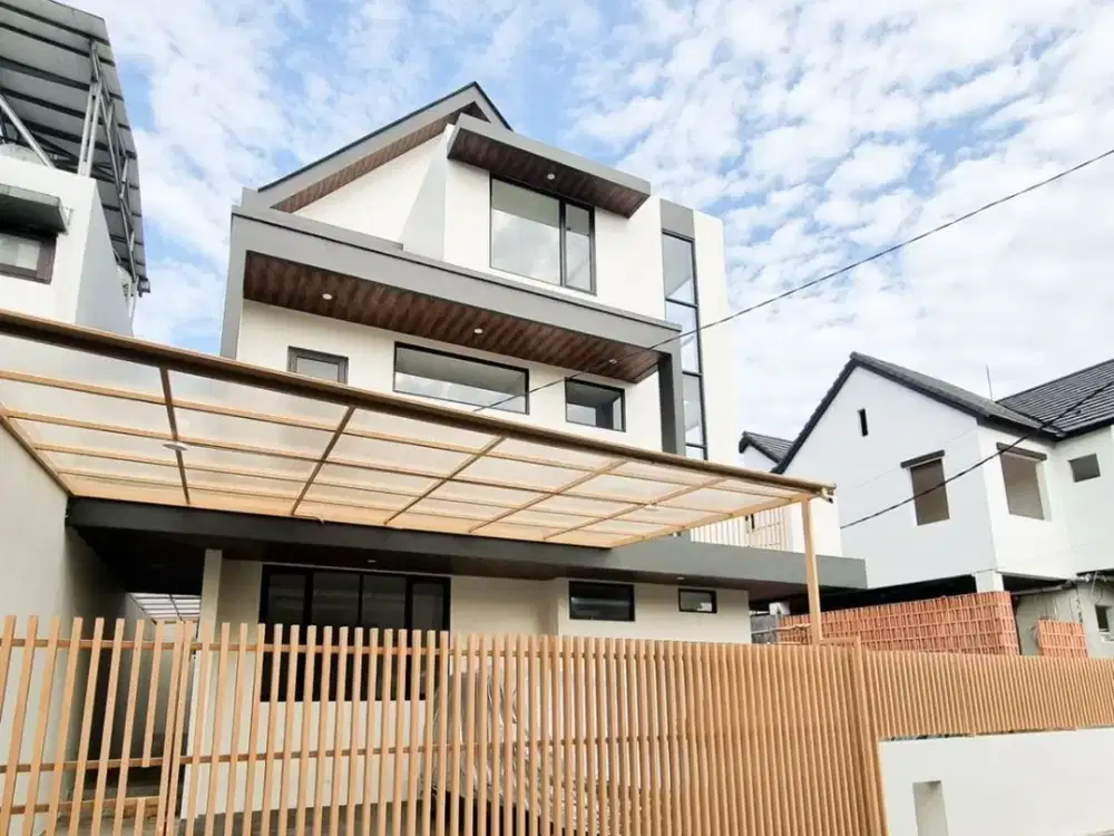 Rumah Modern 3 Lantai di Dalung – Freehold, Rooftop View, 10 Menit ke Canggu ✨