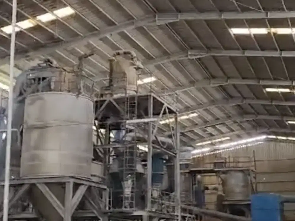 Dijual Cepat! eX pabrik keramik 2 lokasi di Kelapa Nunggal