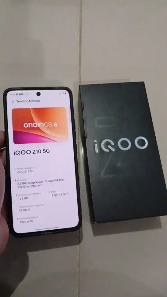 iQOO Z10 5g 8/128gb second nominus