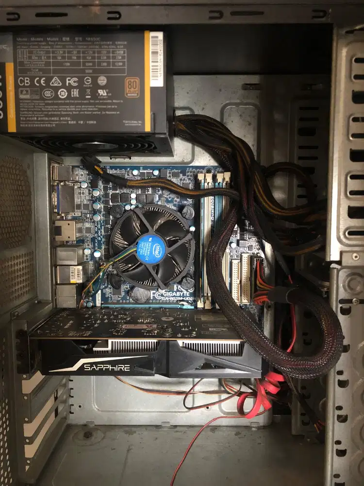 Komputer semi gaming