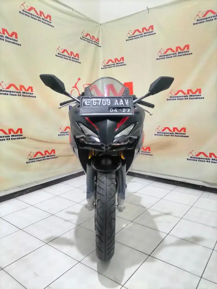 Ready Km 2 ribu Honda New CBR 150 Tahun 2021 warna Hitam