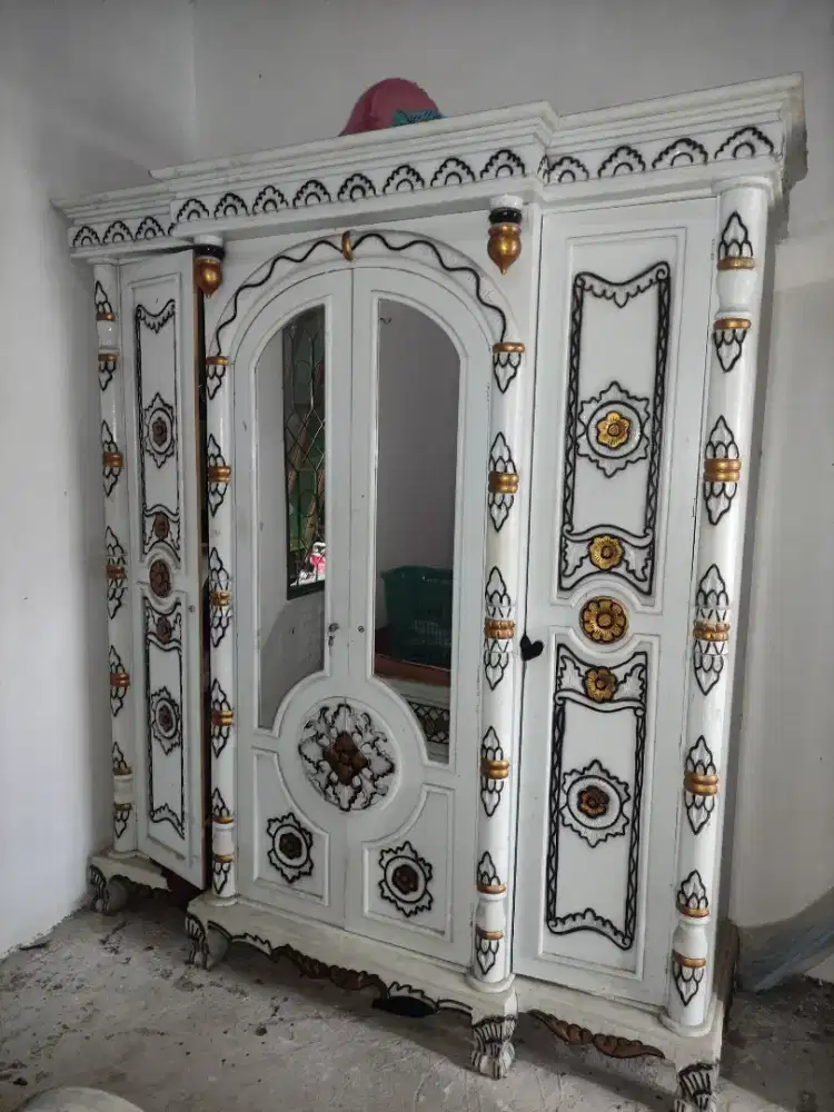 Jual Dipan dan lemari kayu