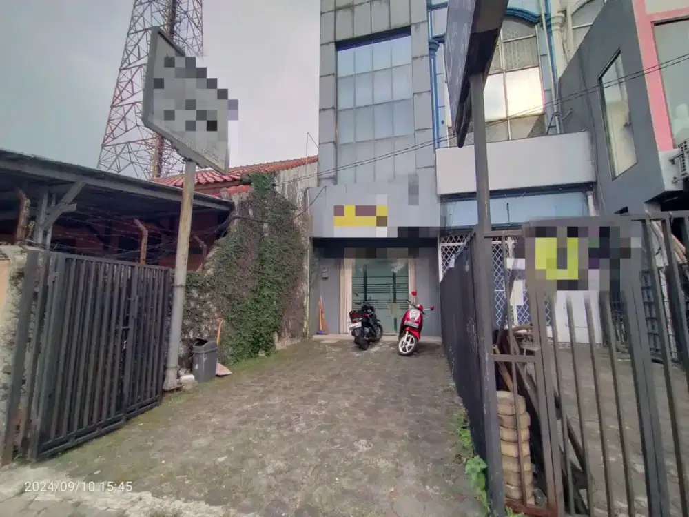 Ruko 3,5 Lantai Luas 71m2 (18 x 3,8) Furnished Siap Huni Harga Paling Murah se Margonda Raya