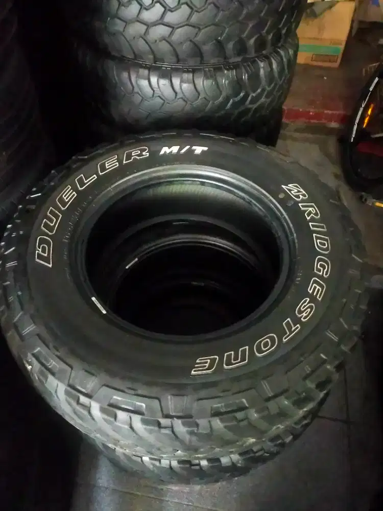 BAN MT R 16 Bridgestone Savero