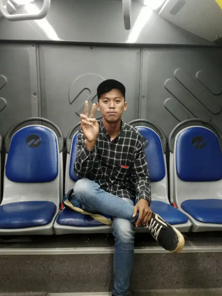 Mencari lowongan Supir SIM A