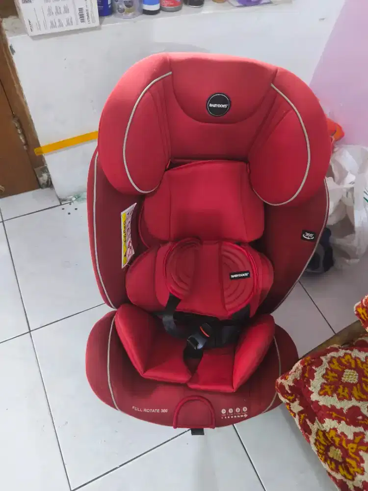 Baby Carseat babydoes