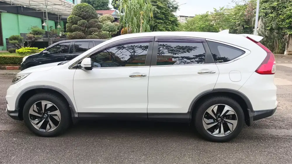 Honda CR-V 2015 Bensin