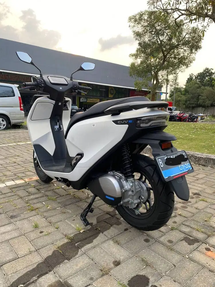 ‼️Forsale‼️ Honda CUV-e 2025 Dokumen Lengkap Include 2 Charger