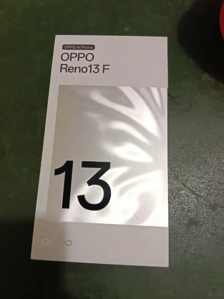 OPPO RENO 13F 4G Tahun 2025 kondisi masih mulus like new