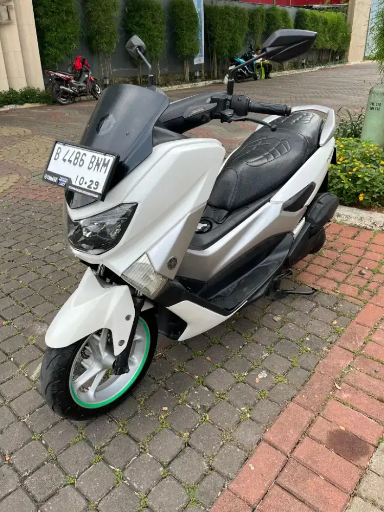 Nmax Old 155 Putih Glossy