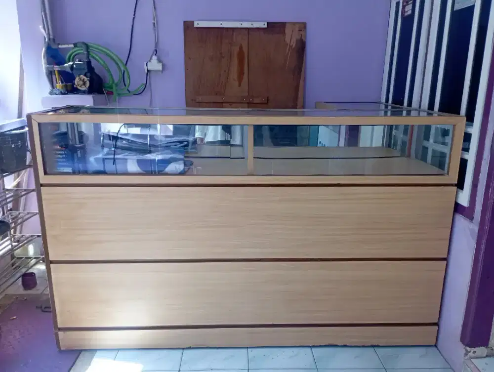 Etalase / Meja Kasir Minimalis + Roda (Kaca & Kayu)
