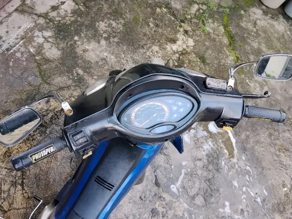 Dijual Motor Honda Kaharisma