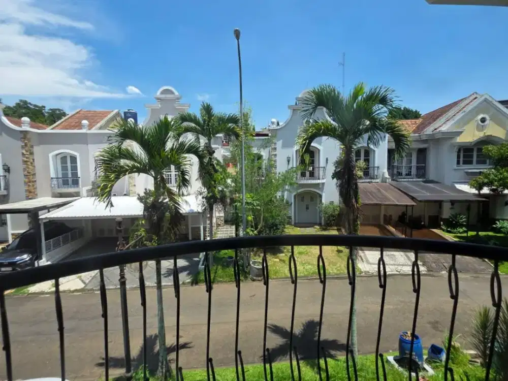 RUMAH BAGUS NYAMAN TERAWAT SIAP HUNI DI GEGERKALONG BANDUNG