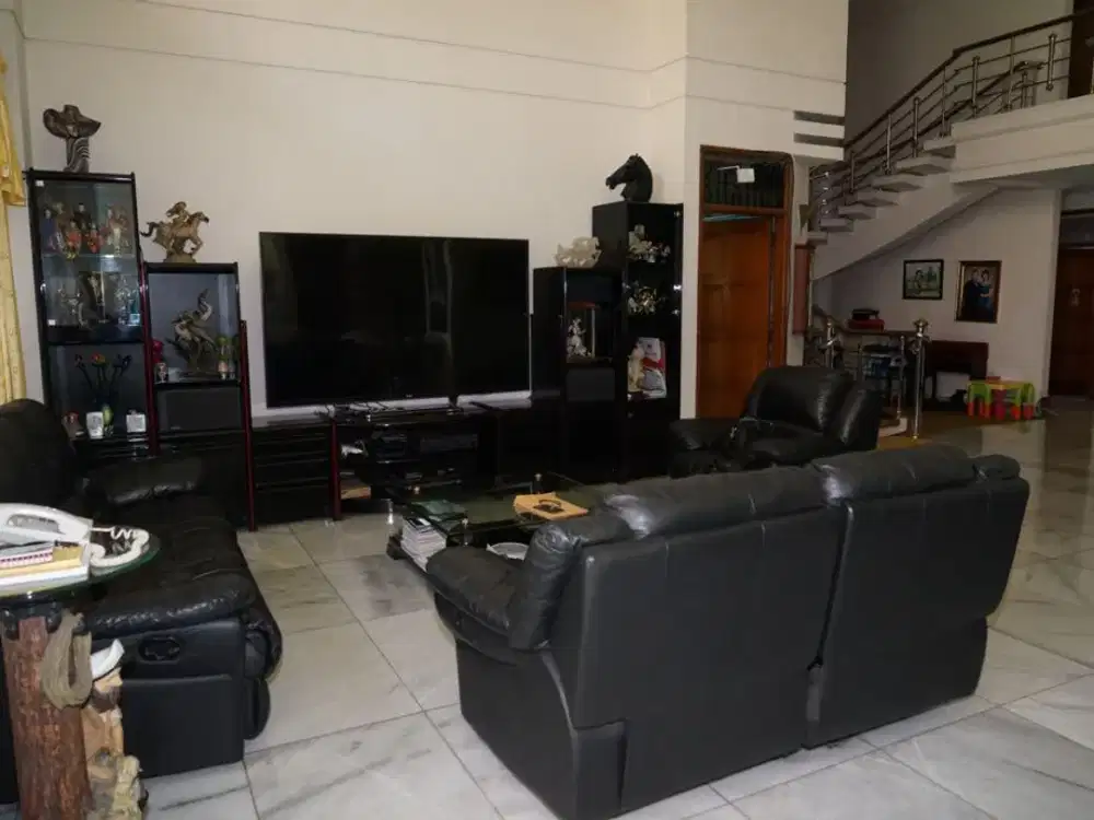 Rumah Mewah Murah 2 lantai SHM SIap huni Nyaman di Sukamulya Raya, Bandung