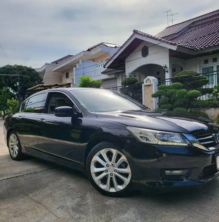 HONDA ACCORD 2.4 VTIL AT 2015