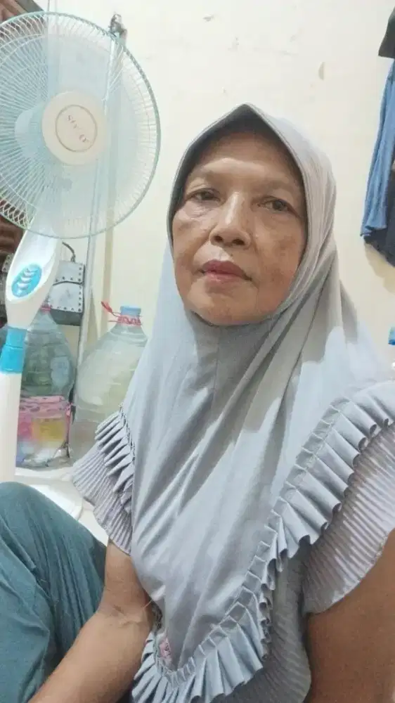 Mencari pekerjaan sebagai ART/Momong anak