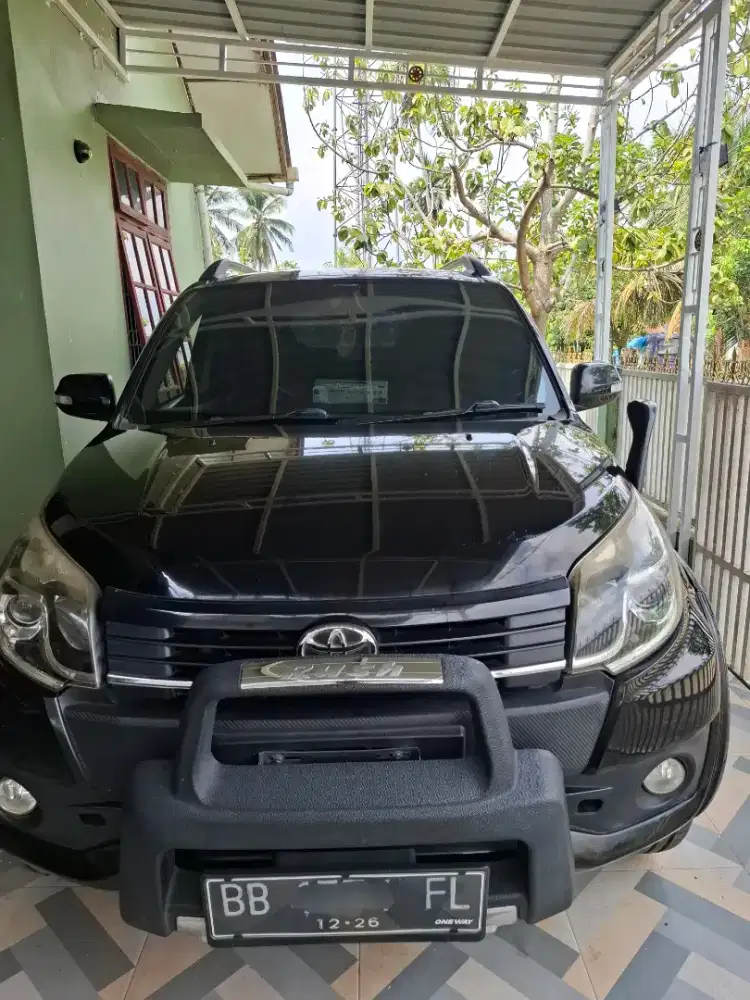 Dijual Cepat Mobil Toyota Rush 2017 Automatic/AT Tipe G