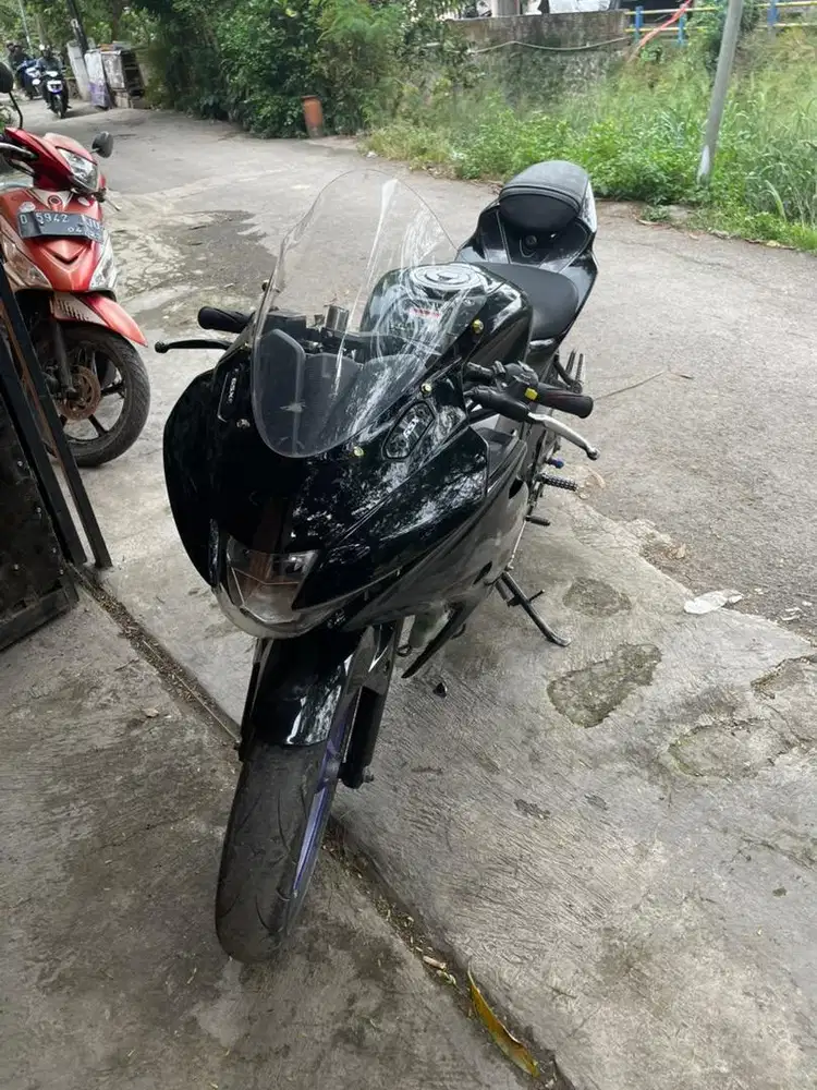 motor gsx r 150cc 2018 keyless